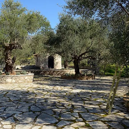 Maison De Oliviers, A Holiday Sanctuary Kalamata